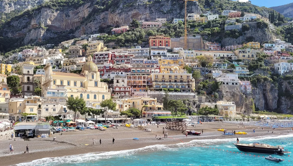 Collegamenti via mare da Positano: traghetti e taxi boat 2026