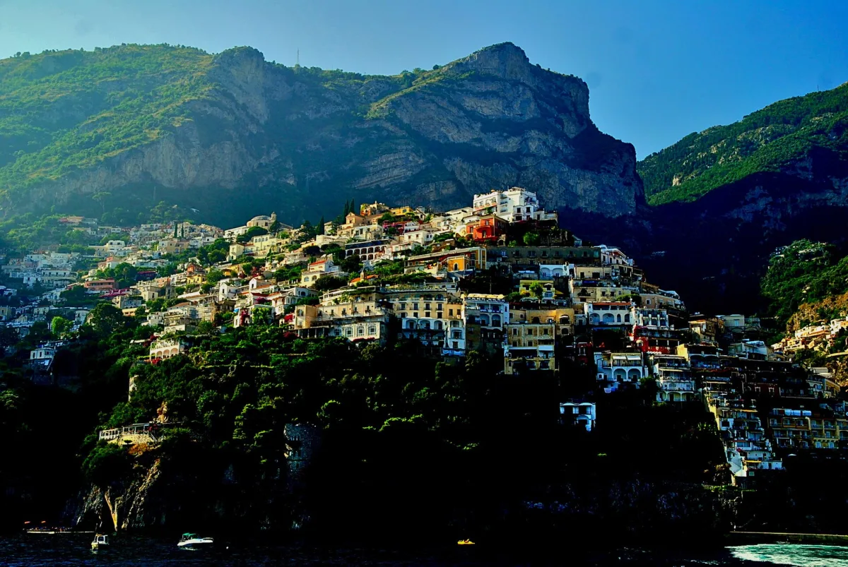 Positano all’alba e al tramonto: mappa dei migliori spot fotografici