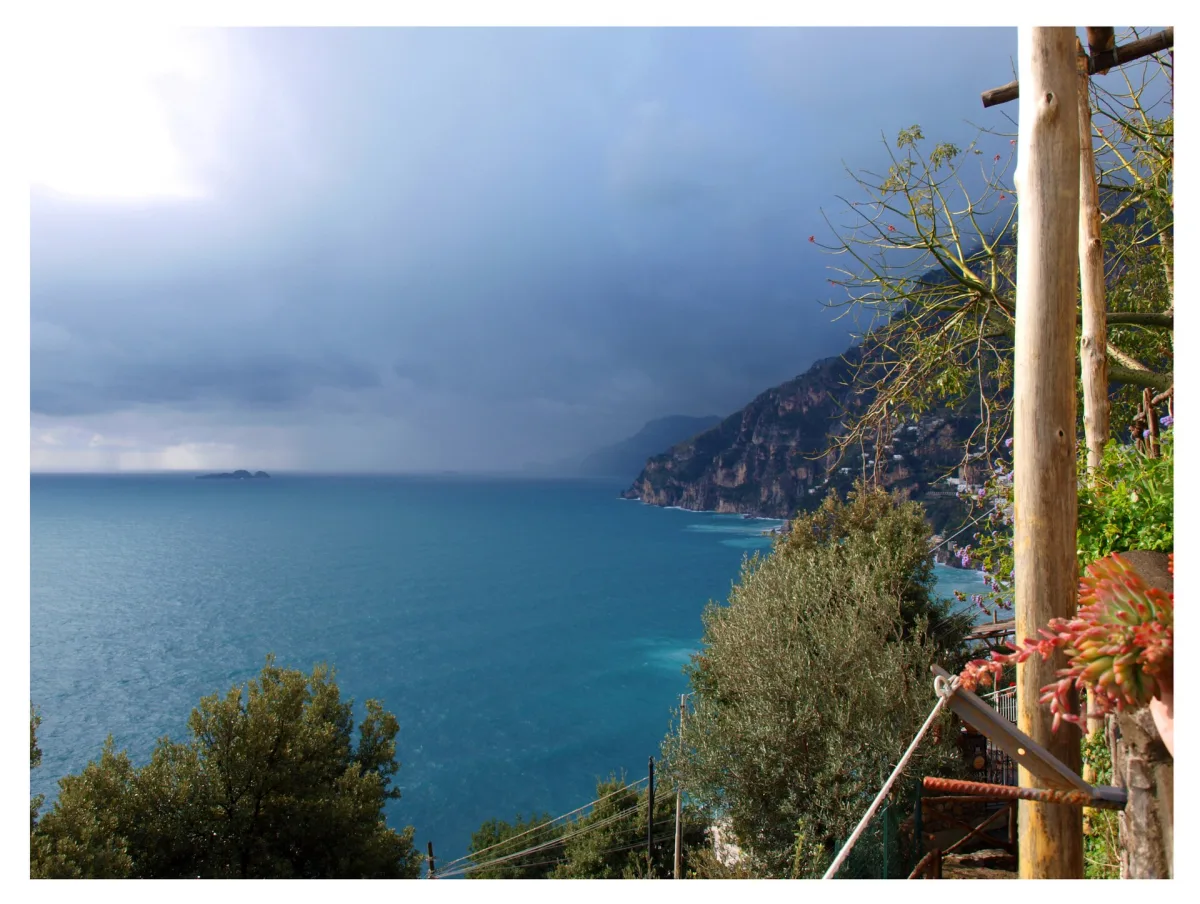 Via dei Mulini a Positano: cosa vedere, orari e consigli pratici