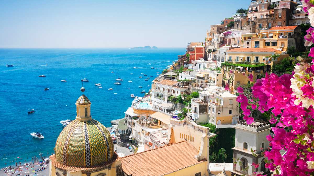Collegamenti via mare da Positano: traghetti e taxi boat 2026