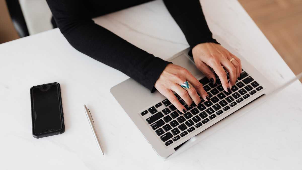 Lavorare da Positano: consigli per nomadi digitali e smart worker